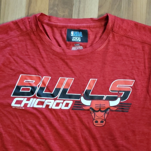 Mens Chicago Bulls Bulls dri-fit tee size large - Picture 2 of 2